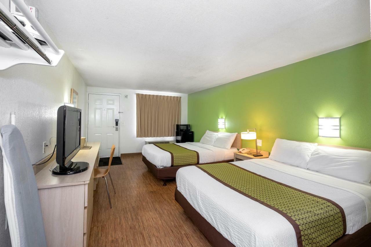 American Inn Carlisle Esterno foto
