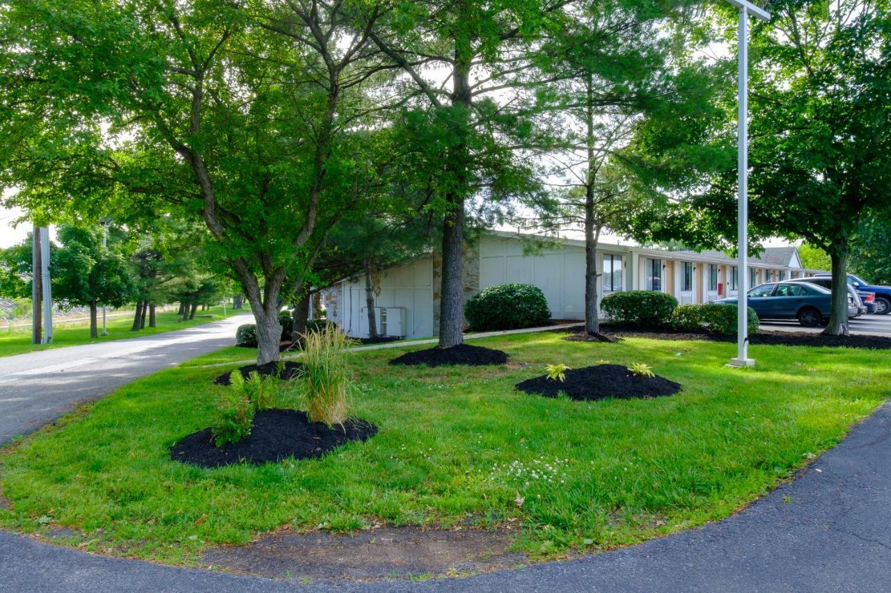 American Inn Carlisle Esterno foto